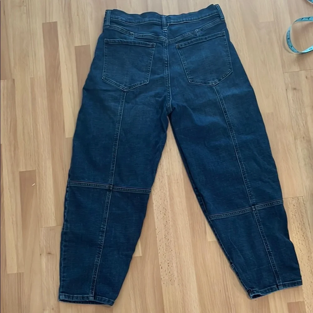 Banana Republic Barrel Jeans - Picture 6 of 6